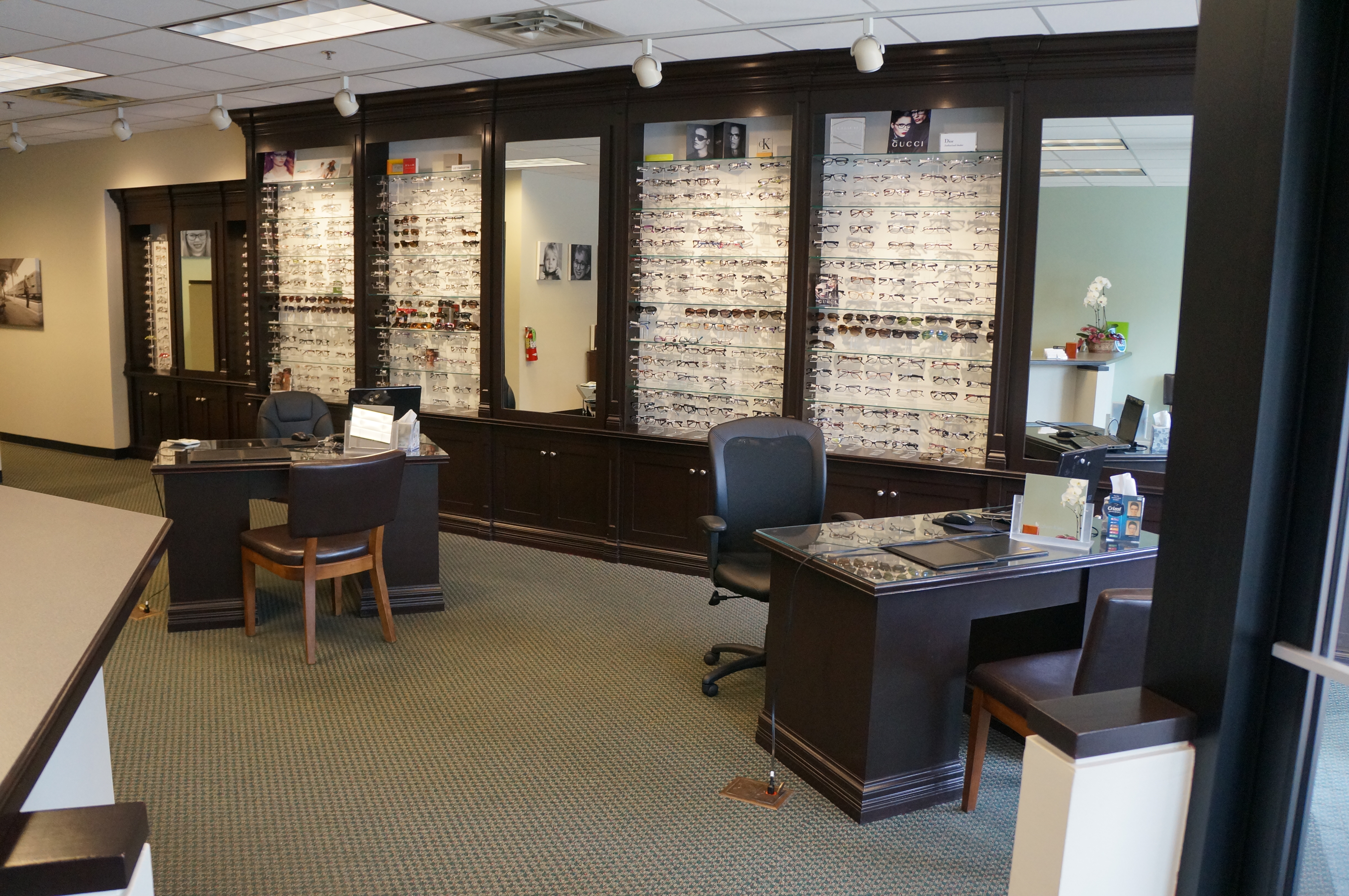 Showrooms in Naperville and Downers Grove Naper Grove Vision Care